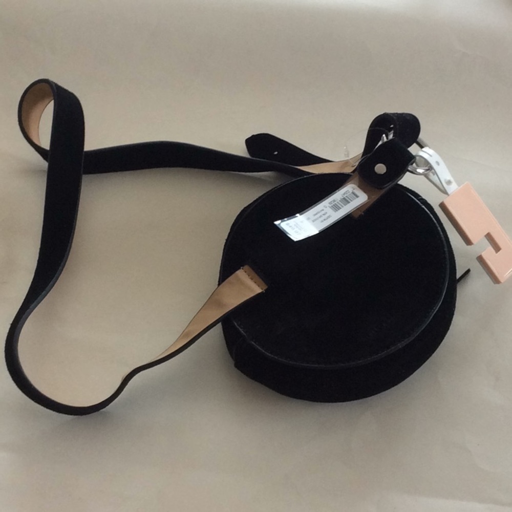 Rebecca Minkoff round belt bag (note FLAWED 3 jewels missing) - Picture 3 of 10